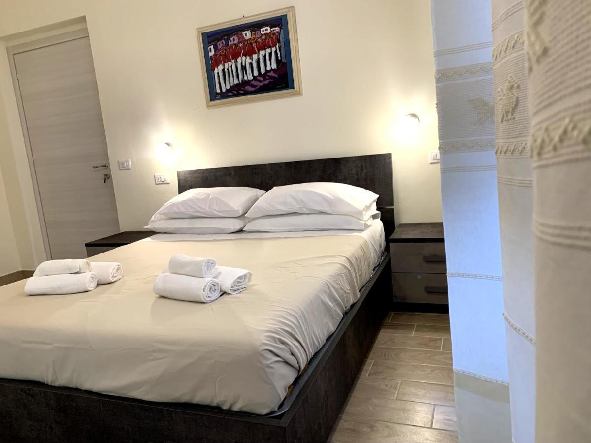 Domo Achenza Hotel Terralba ภายนอก รูปภาพ