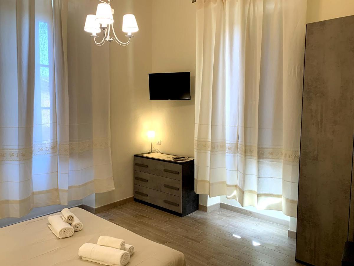 Domo Achenza Hotel Terralba ภายนอก รูปภาพ