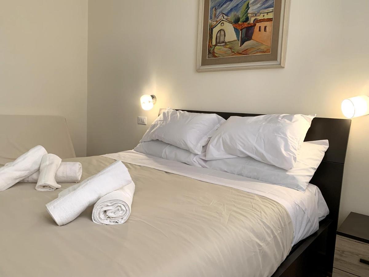 Domo Achenza Hotel Terralba ภายนอก รูปภาพ