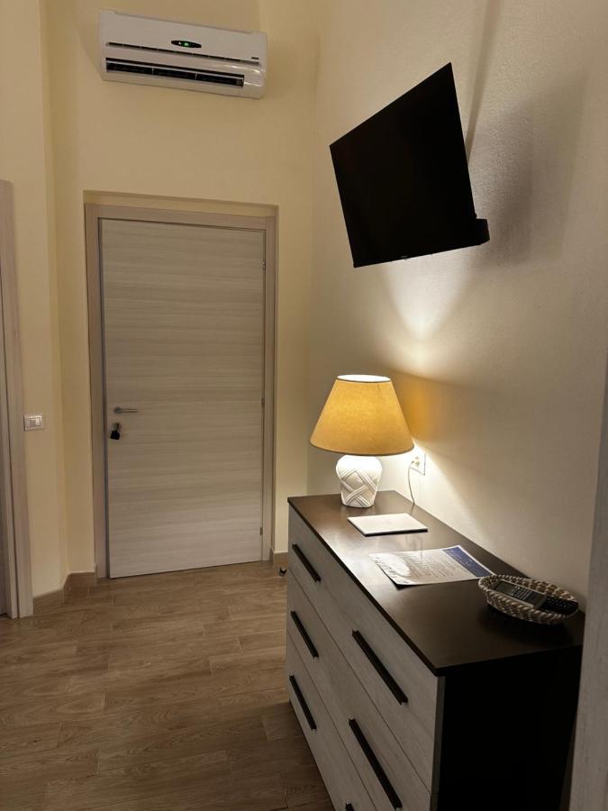 Domo Achenza Hotel Terralba ภายนอก รูปภาพ