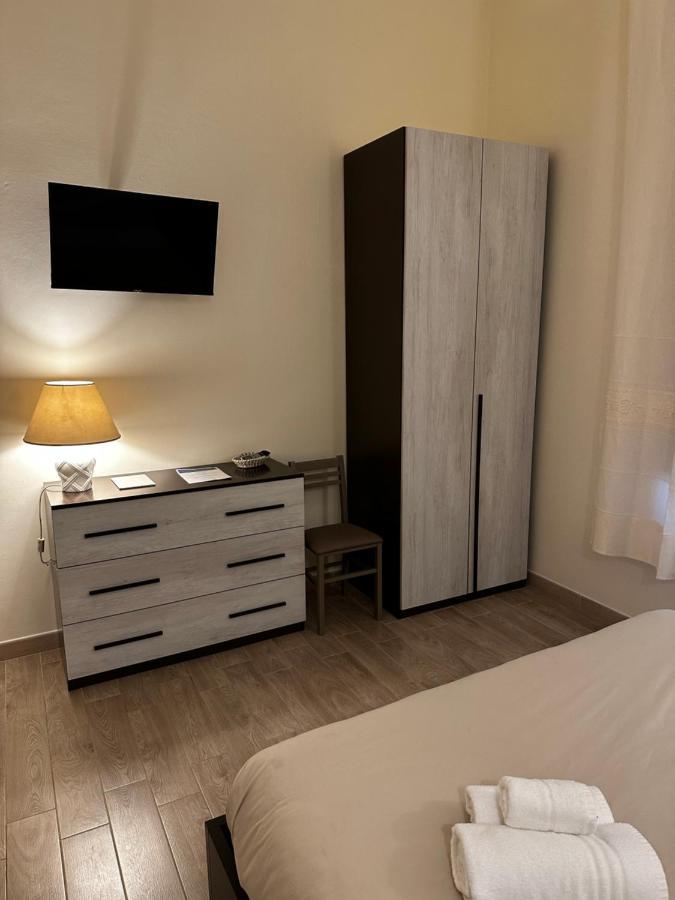 Domo Achenza Hotel Terralba ภายนอก รูปภาพ